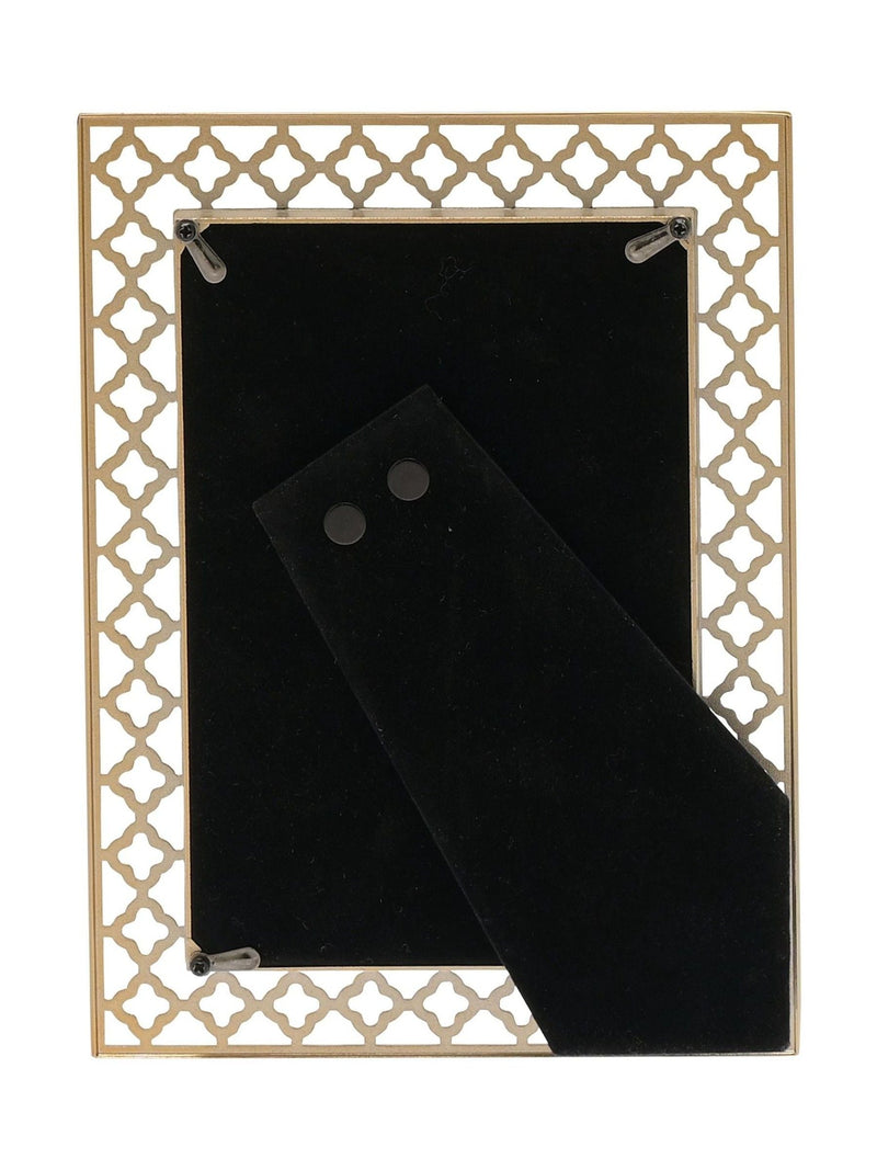 Widdop gold lattice cut metal photo frame 4x6, UK version