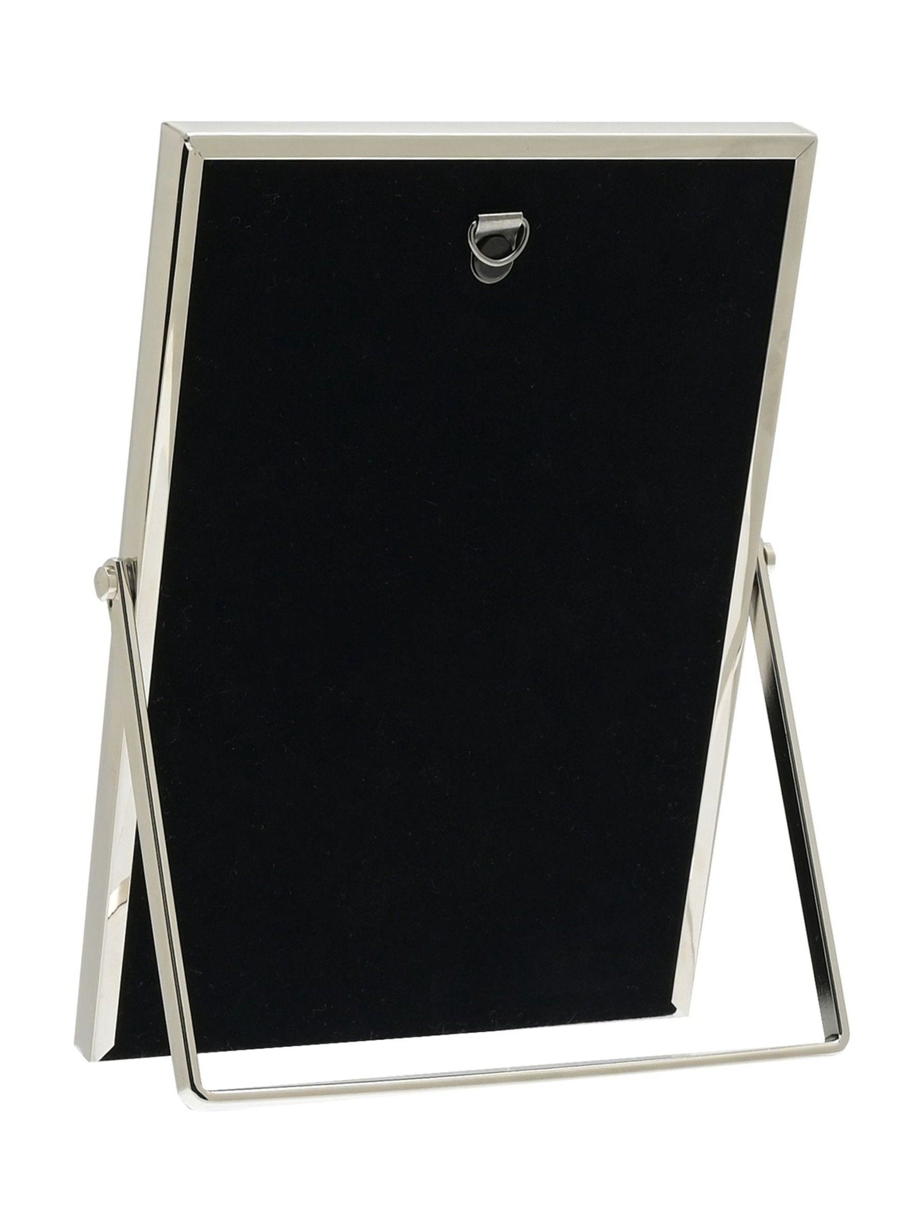 Widdop silver photo frame 5x7 inch white border - British product