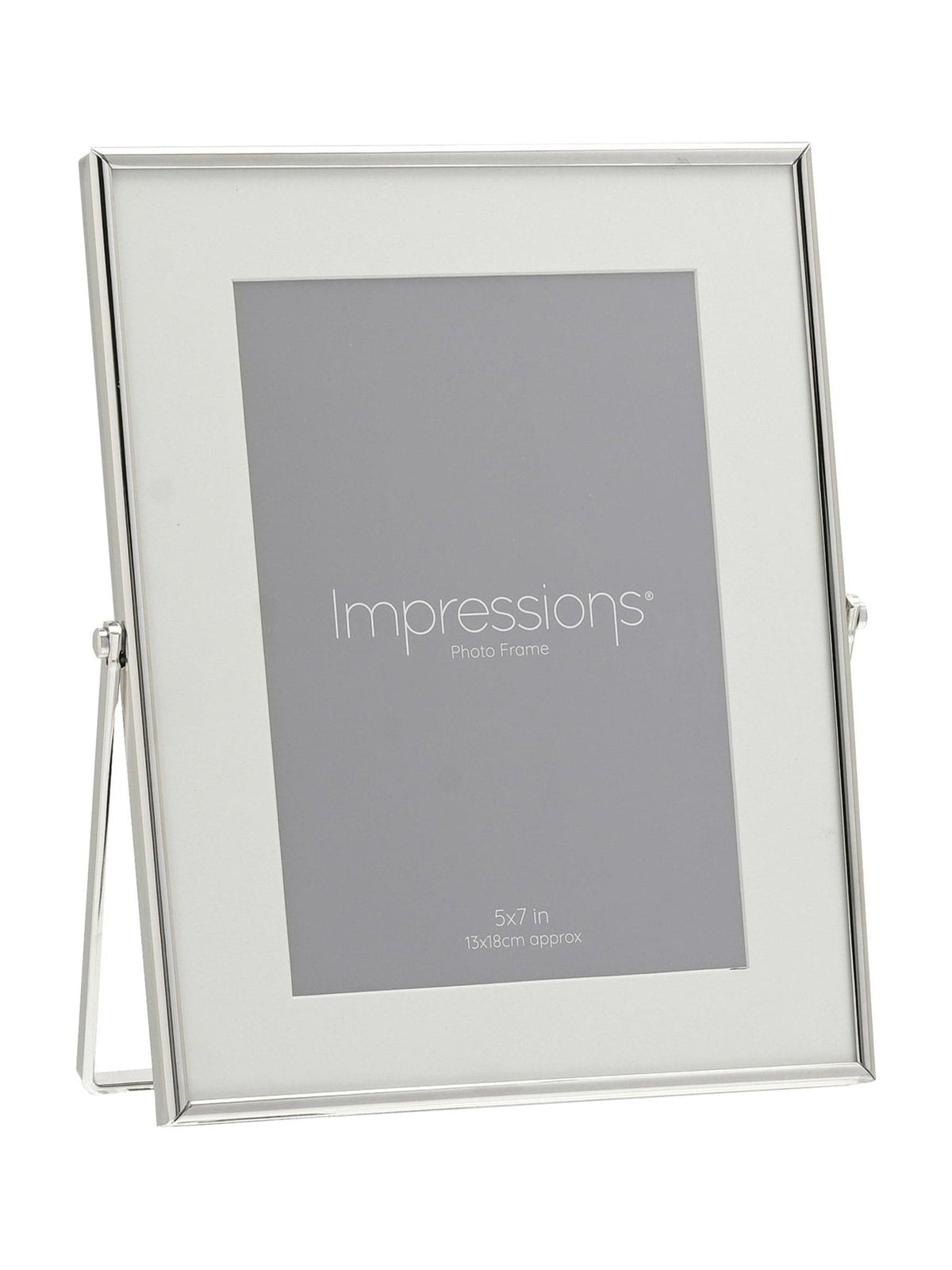 Widdop silver photo frame 5x7 inch white border - British product