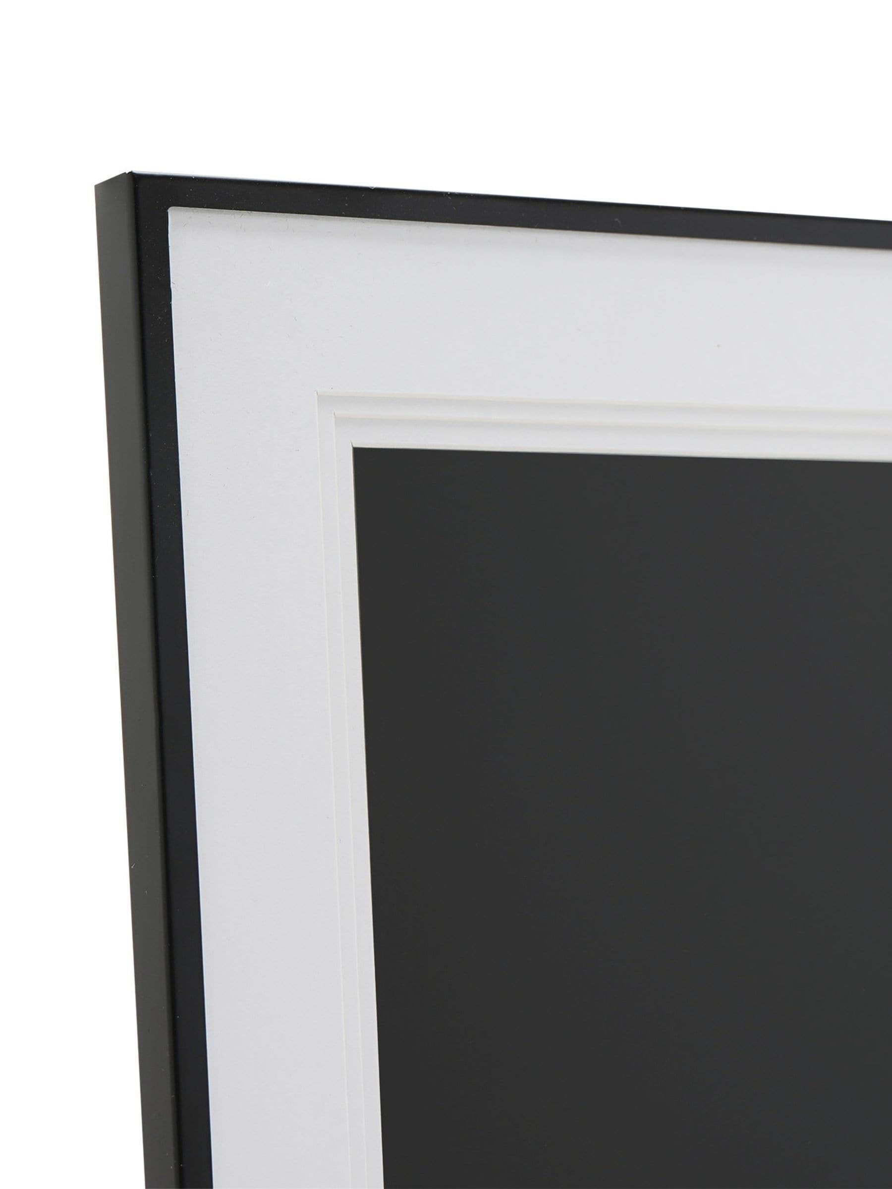 Widdop black aluminium 5x7 photo frame - British product