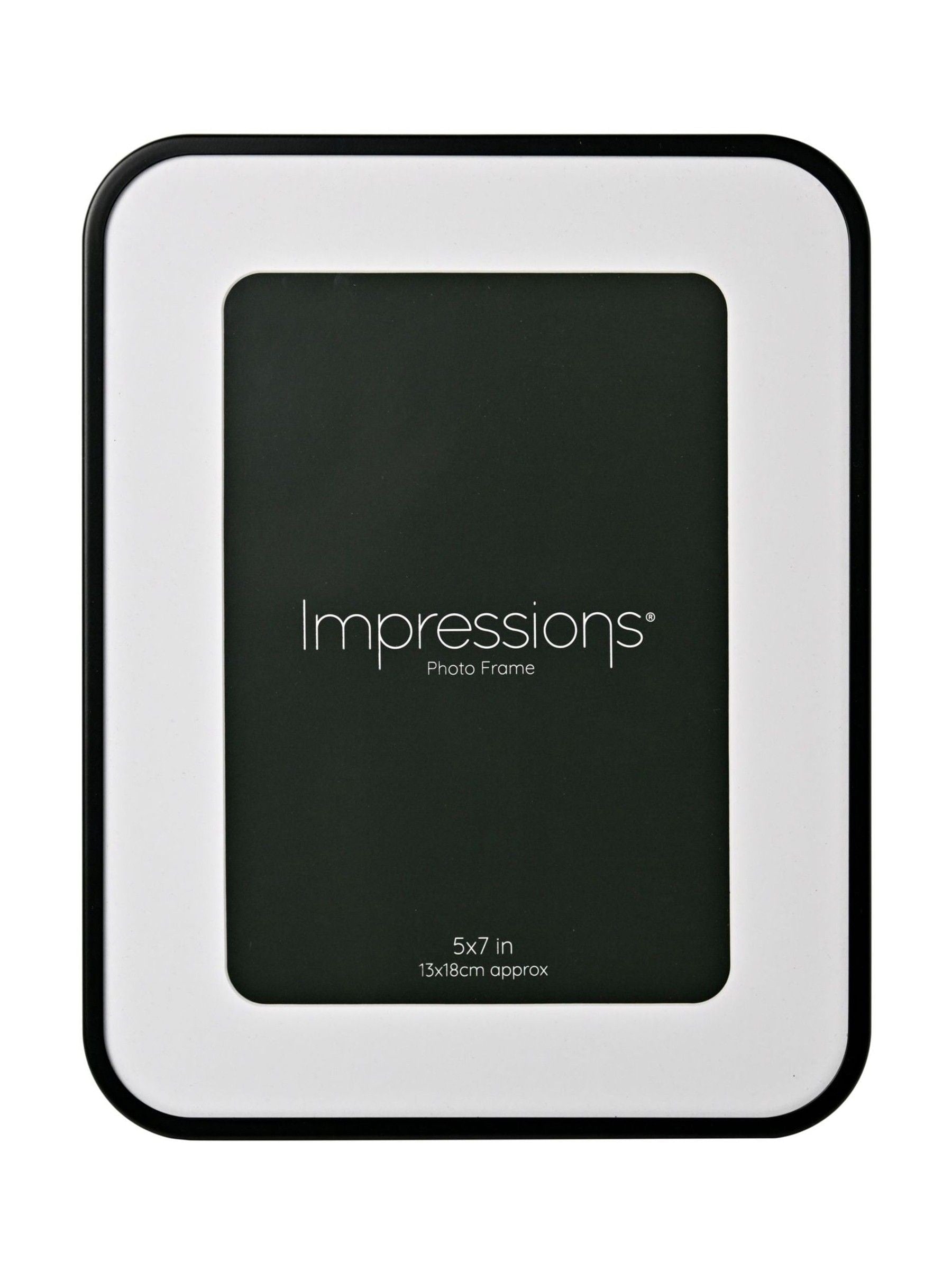 Widdop black oval corner photo frame for 5x7 (British brand)