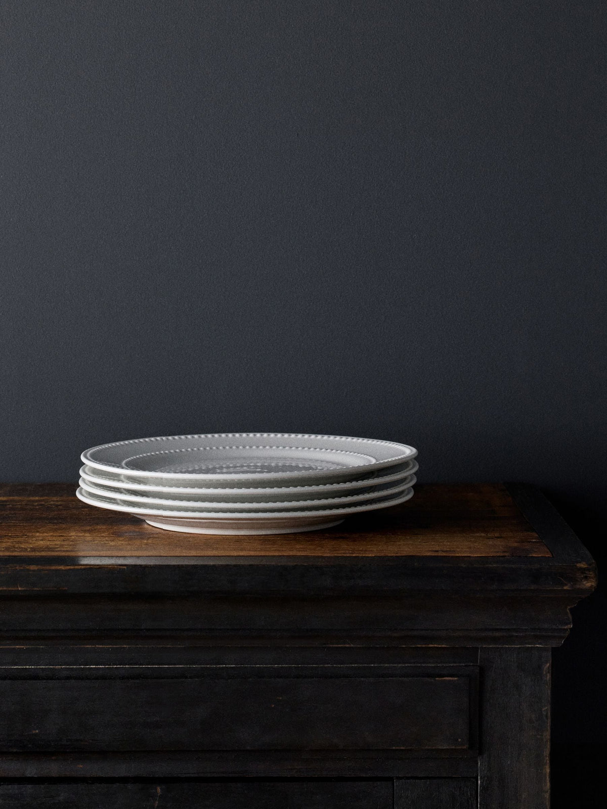 White bobble dinner plates set of 4, 28cm - British product