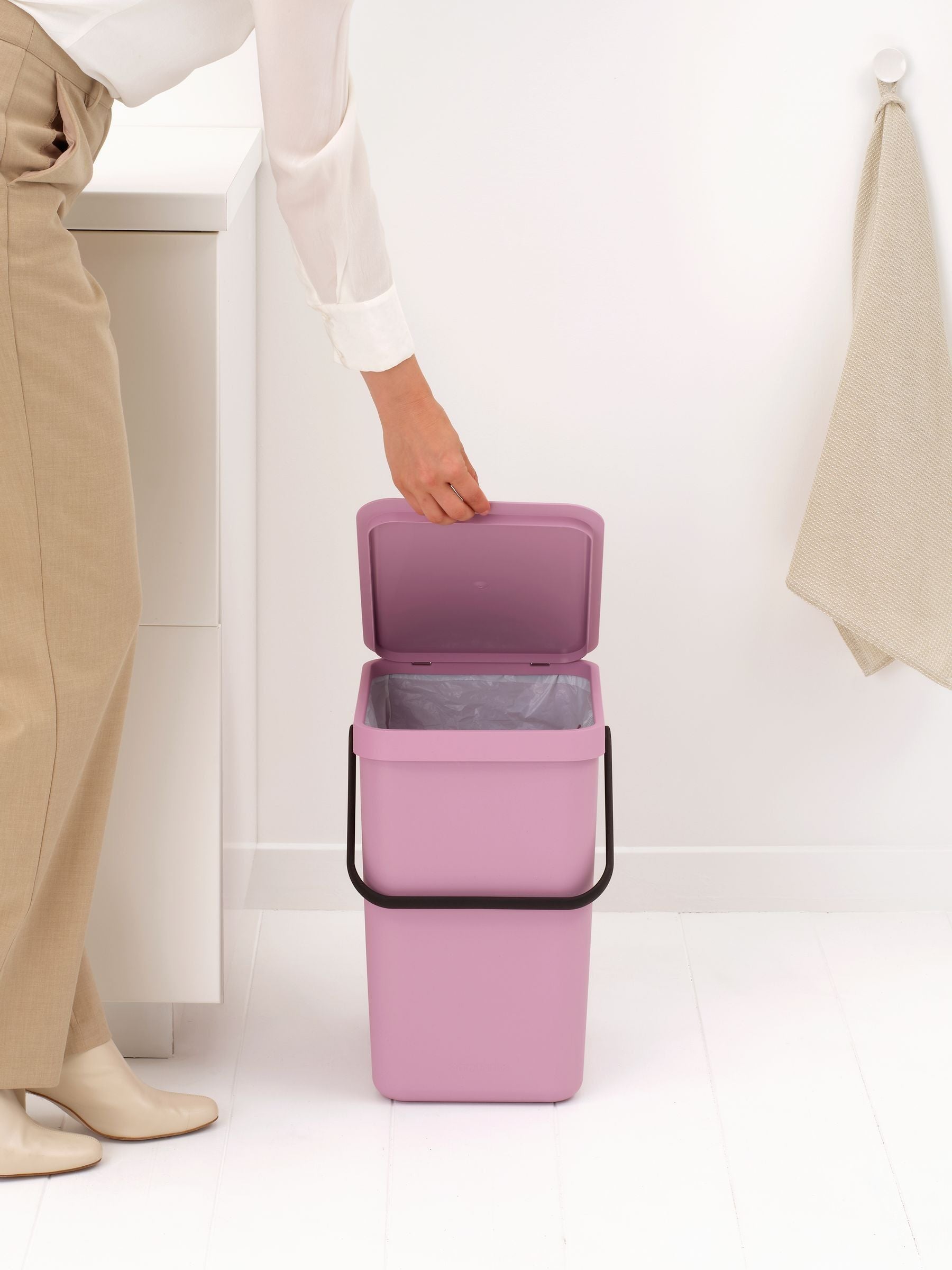 Brabantia Sort & Go bin Lilac Pink 25 litre - British product