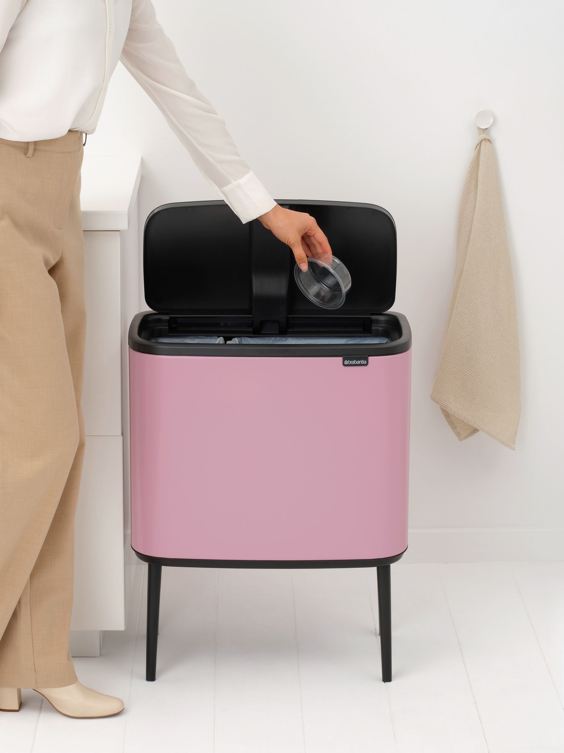 Brabantia Bo Touch Bin Lilac Pink 23+11L, UK version
