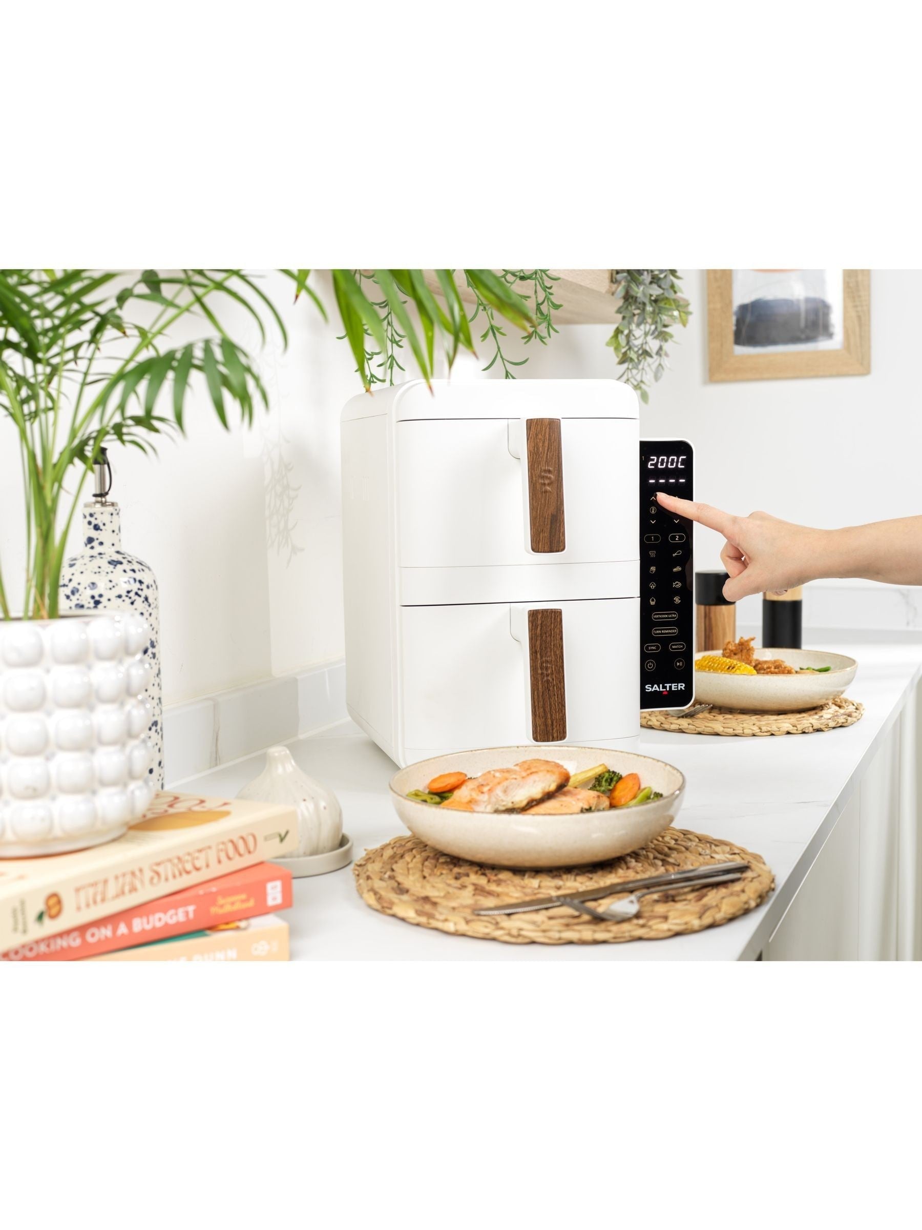 Salter black Toronto stackable air fryer 9L, UK version