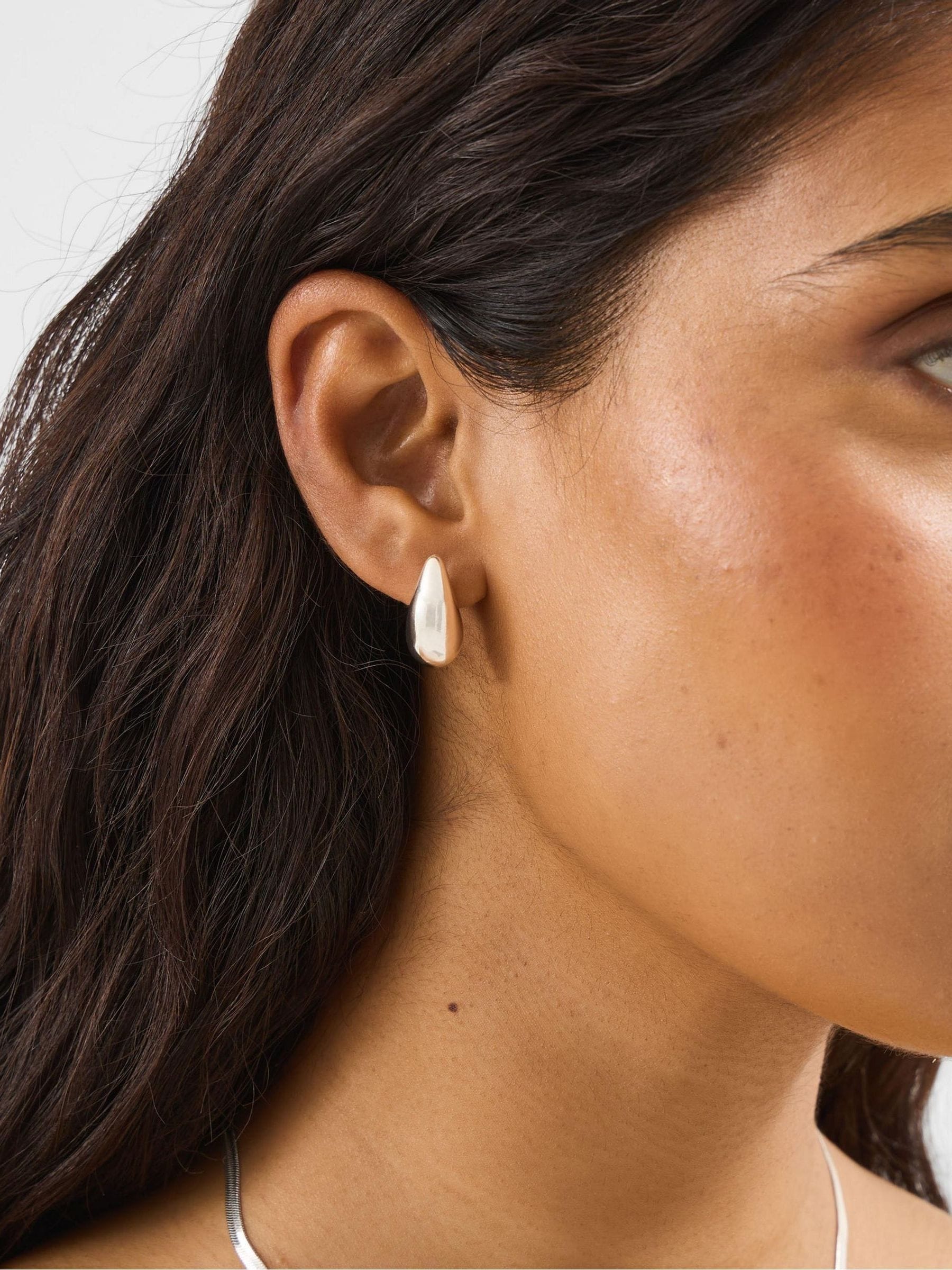 Accessorize Cream Mini Chunky Teardrop Earrings 3 Pack - British product