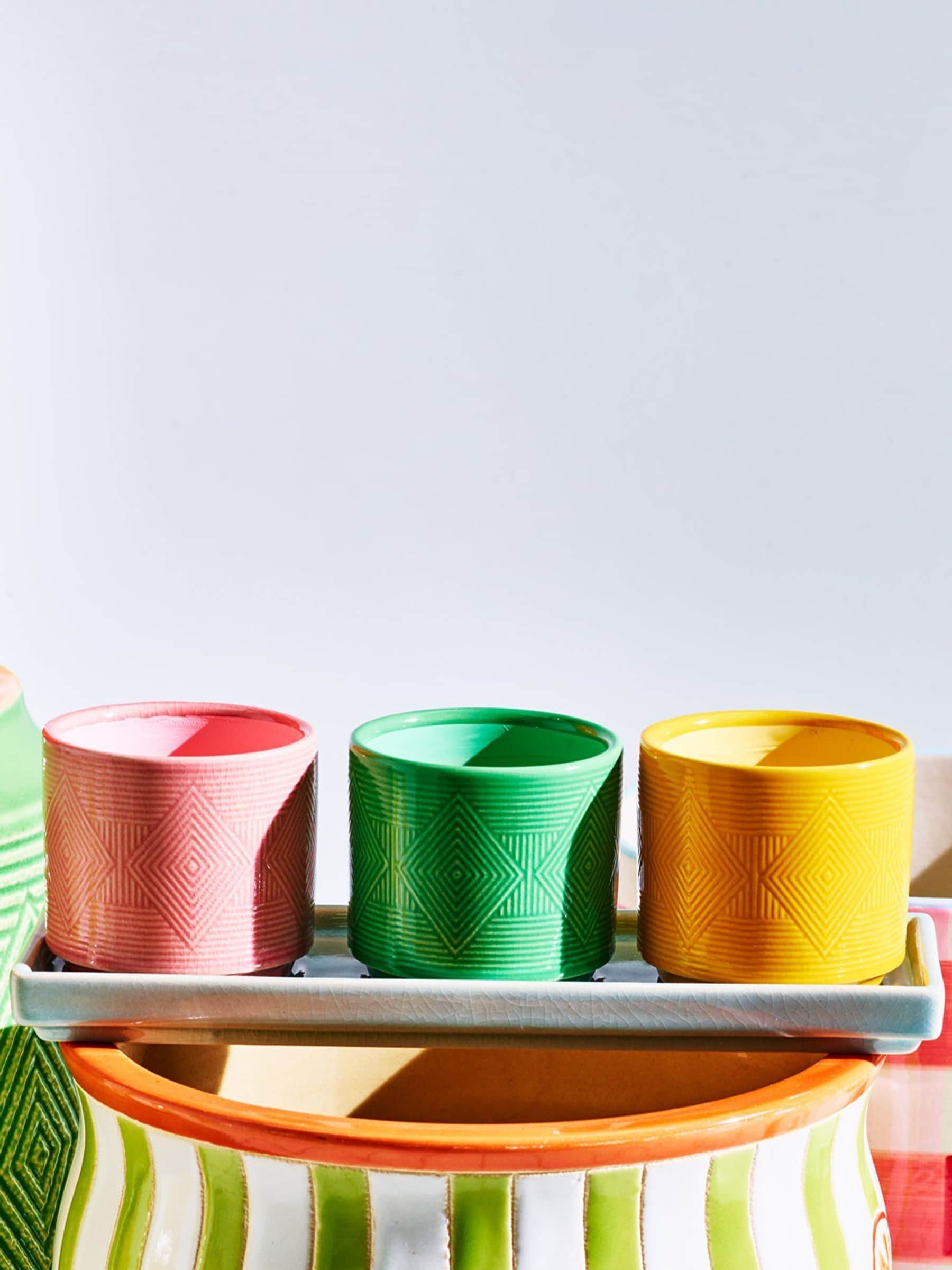 Oliver Bonas set of 3 ceramic plant pots 10cm, UK version
