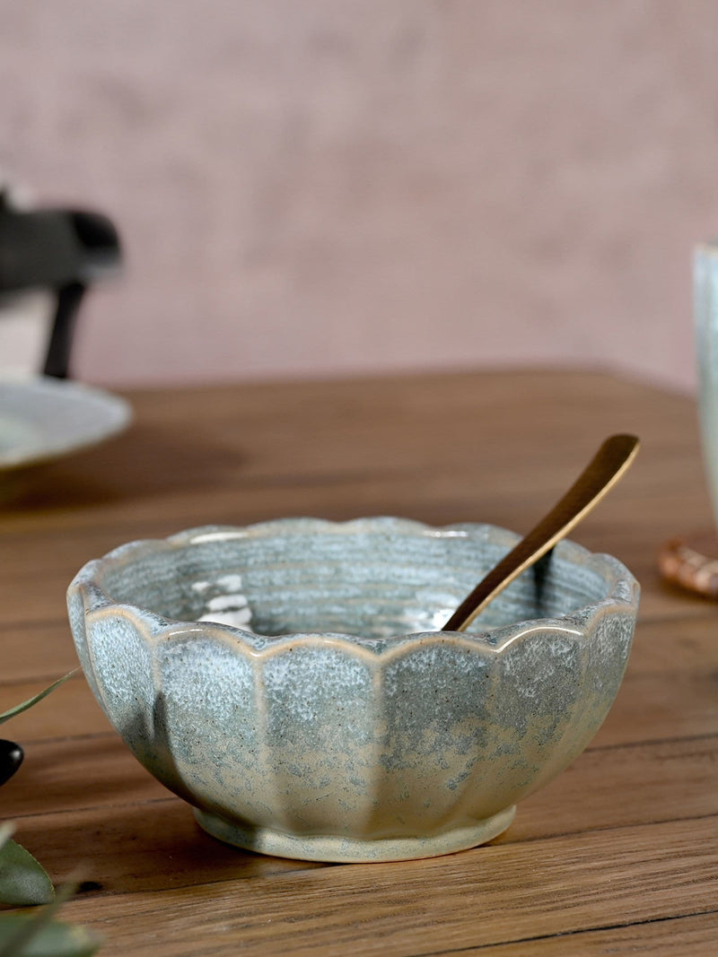 Widdop green stoneware bowls set of 4 (British brand)