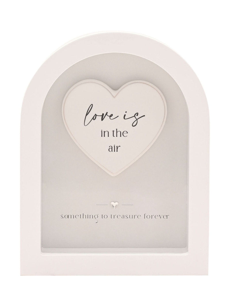 Widdop white arch plaque 18cm Love Is In The Air, imported from the UK