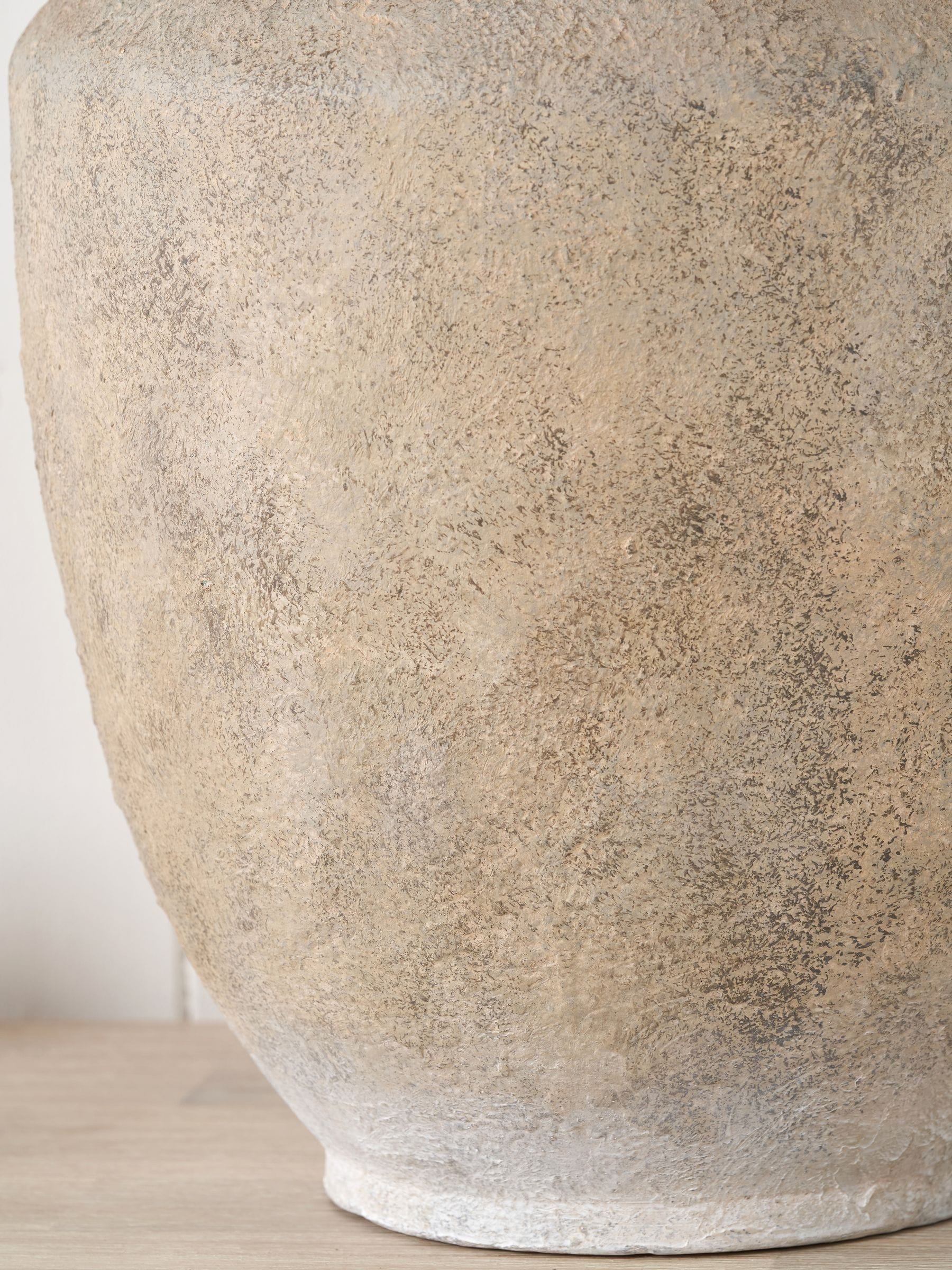 Pacific textured fibrestone decorative vase with handles 41cm (British brand)