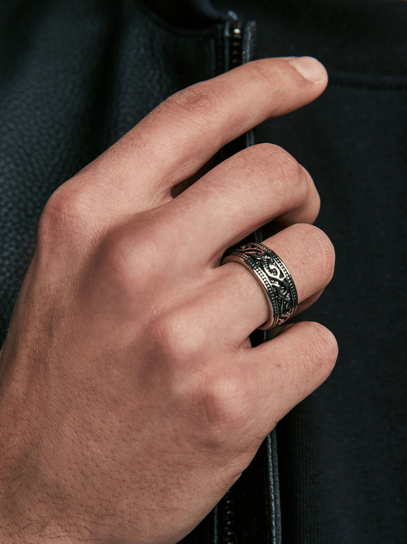 Silver tone swirl band ring (British brand)