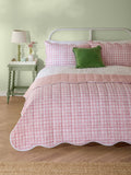 Furn Pink Scalloped Filled Bedspread