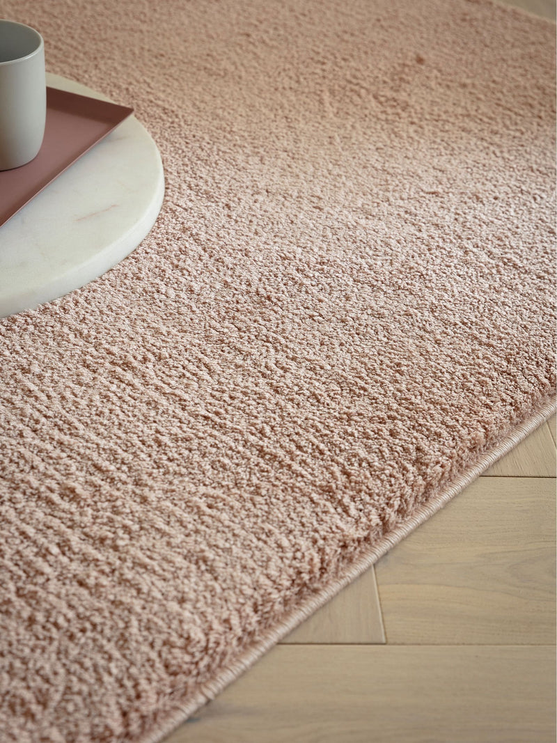 Asiatic Rugs Pink Como shaggy rug (British brand)