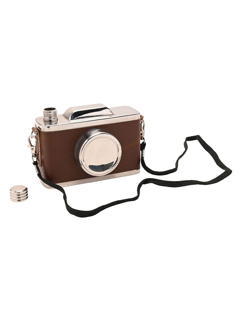 Widdop Brown camera hip flask 11oz - British product