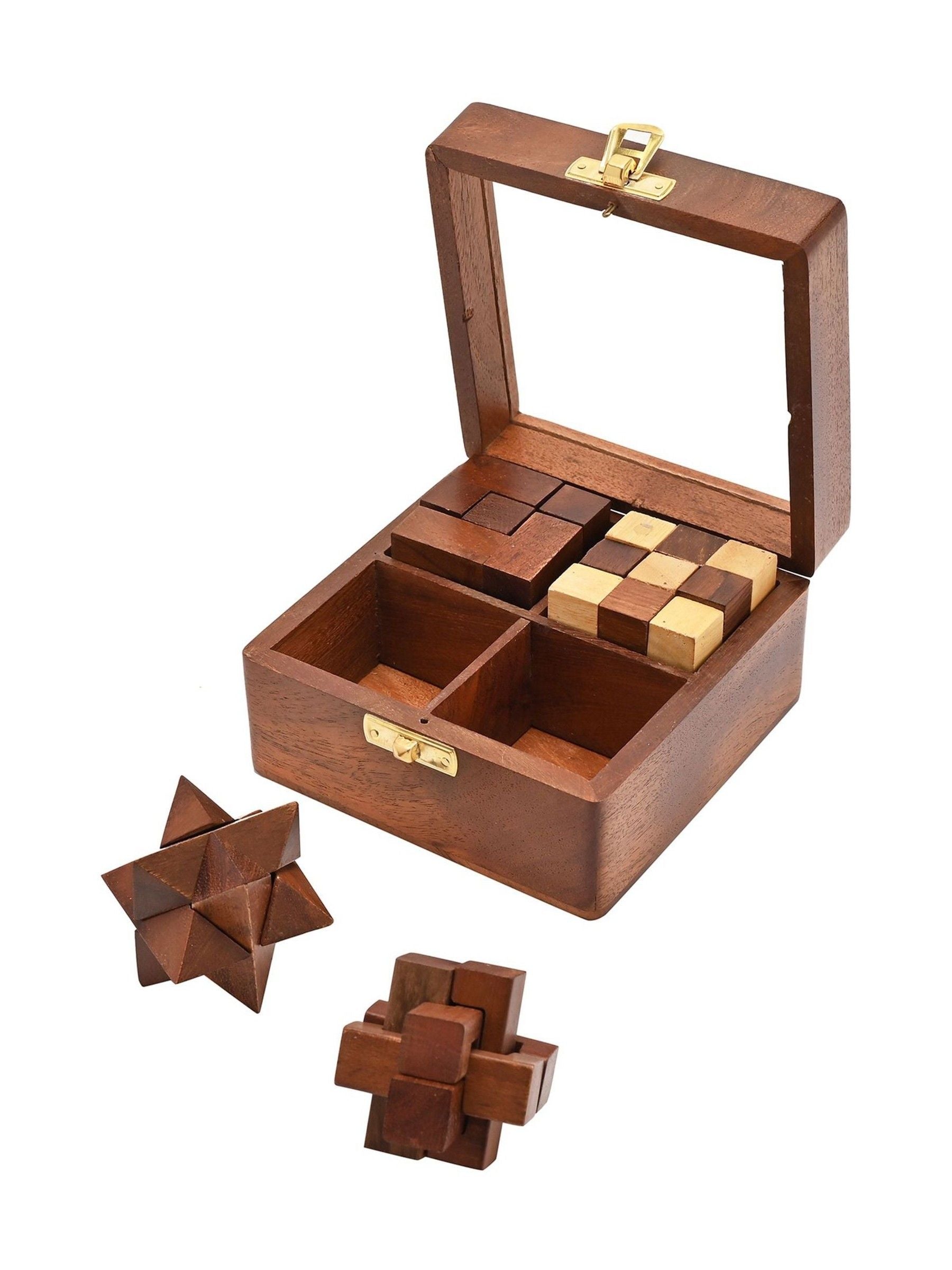 Harvey Makin 4-piece wooden puzzle set in box, UK version