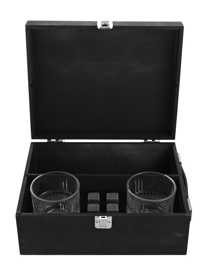 Harvey Makin whisky glasses gift set with cooling stones, imported from the UK