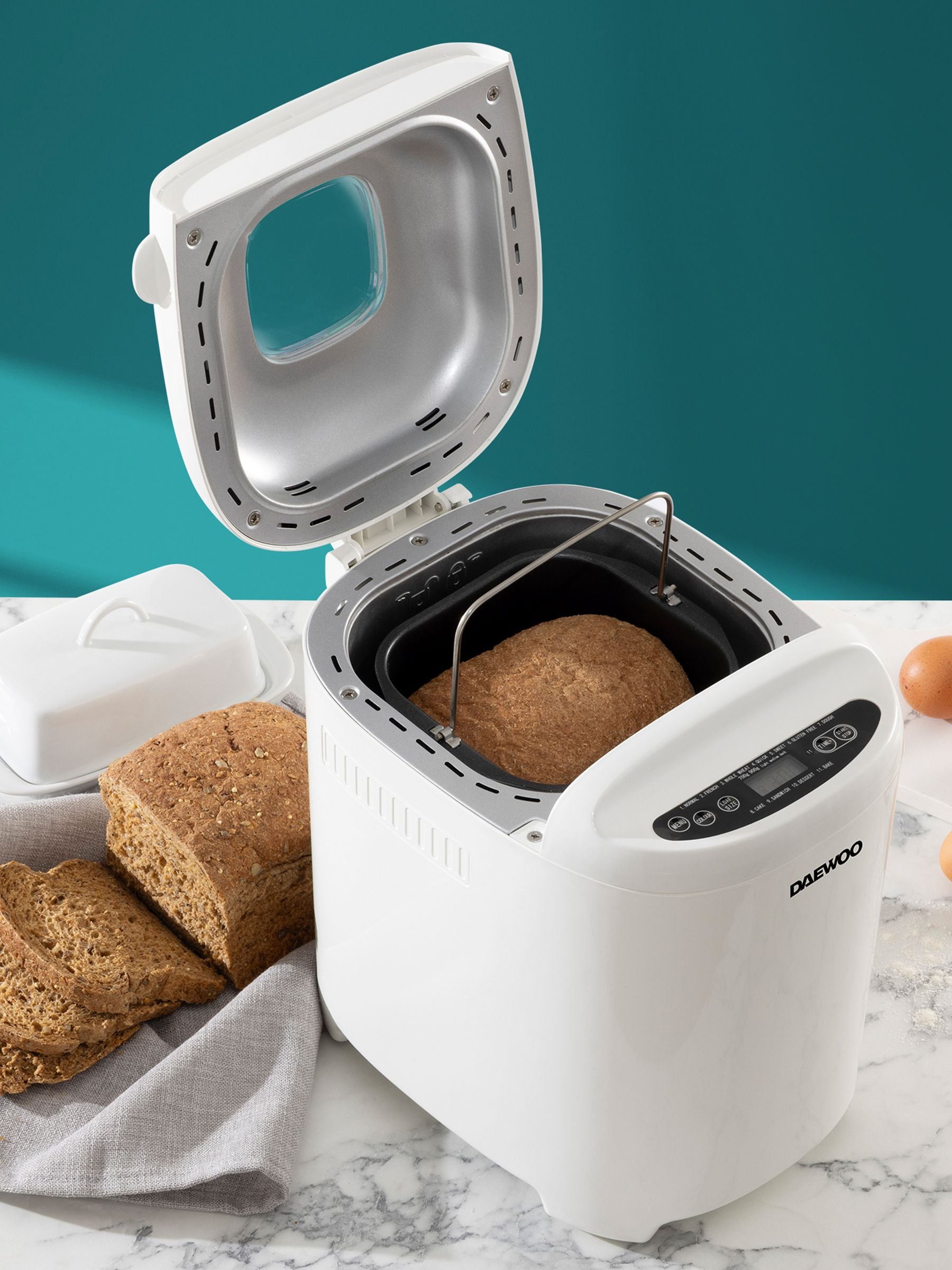 Daewoo White Digital Bread Maker 2LB - British product