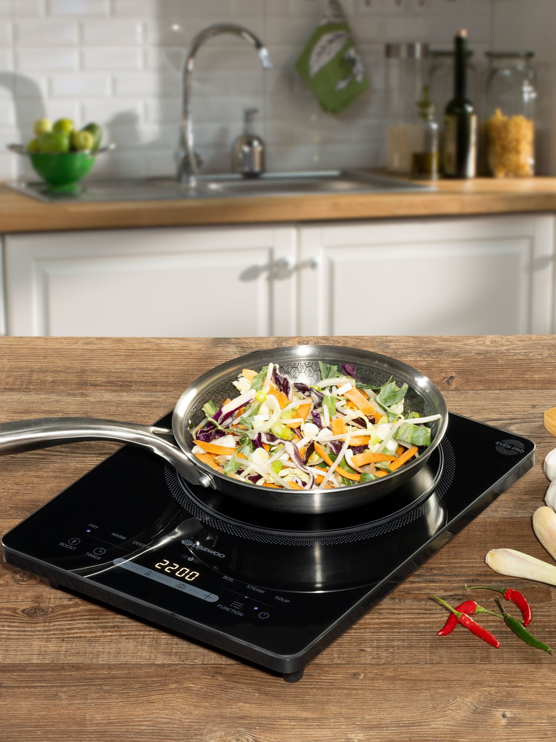 Daewoo Black Single Induction Hob 2200W, imported from the UK