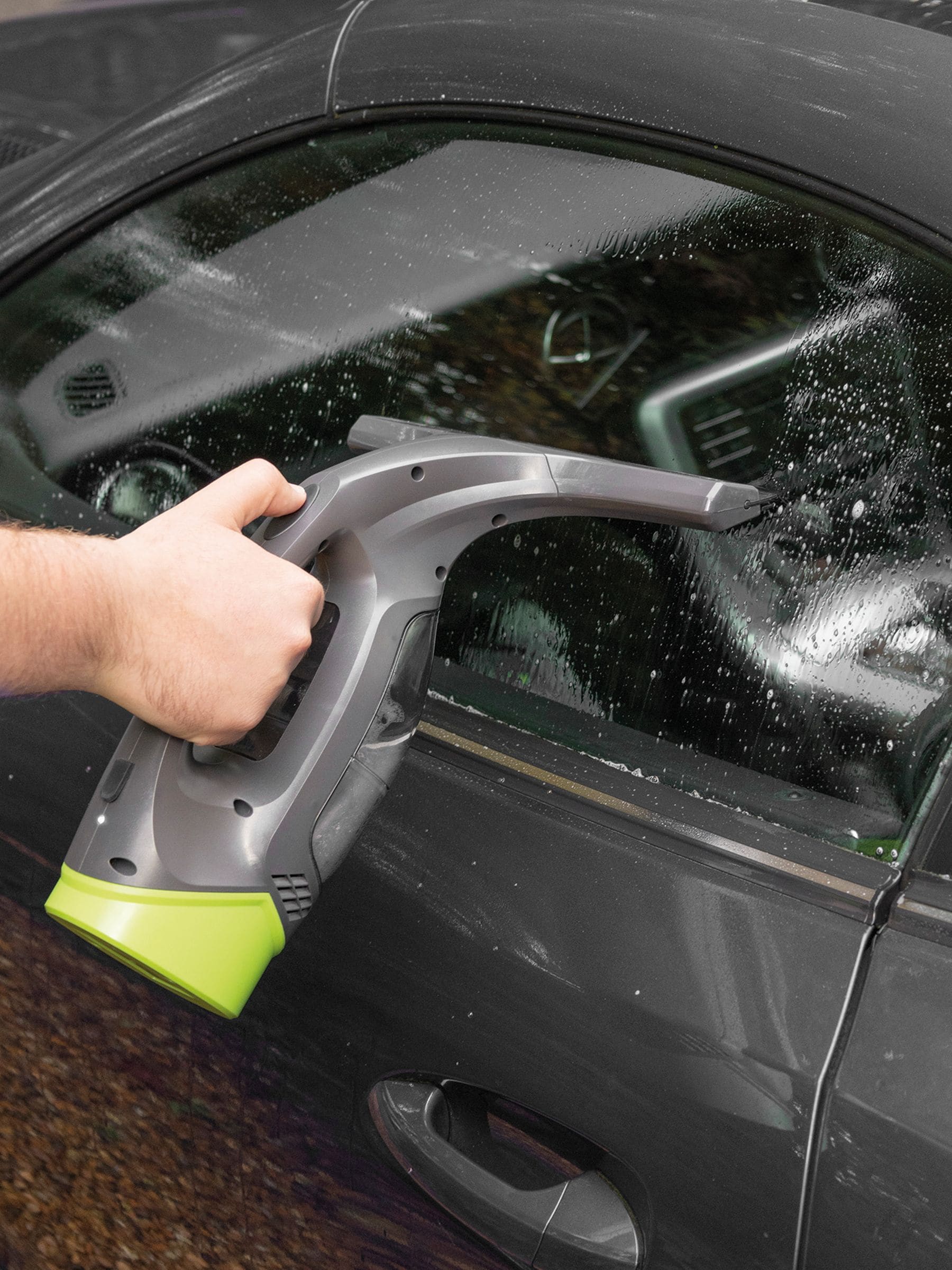 Daewoo Hurricane Clearvac window cleaning vacuum, imported from the UK
