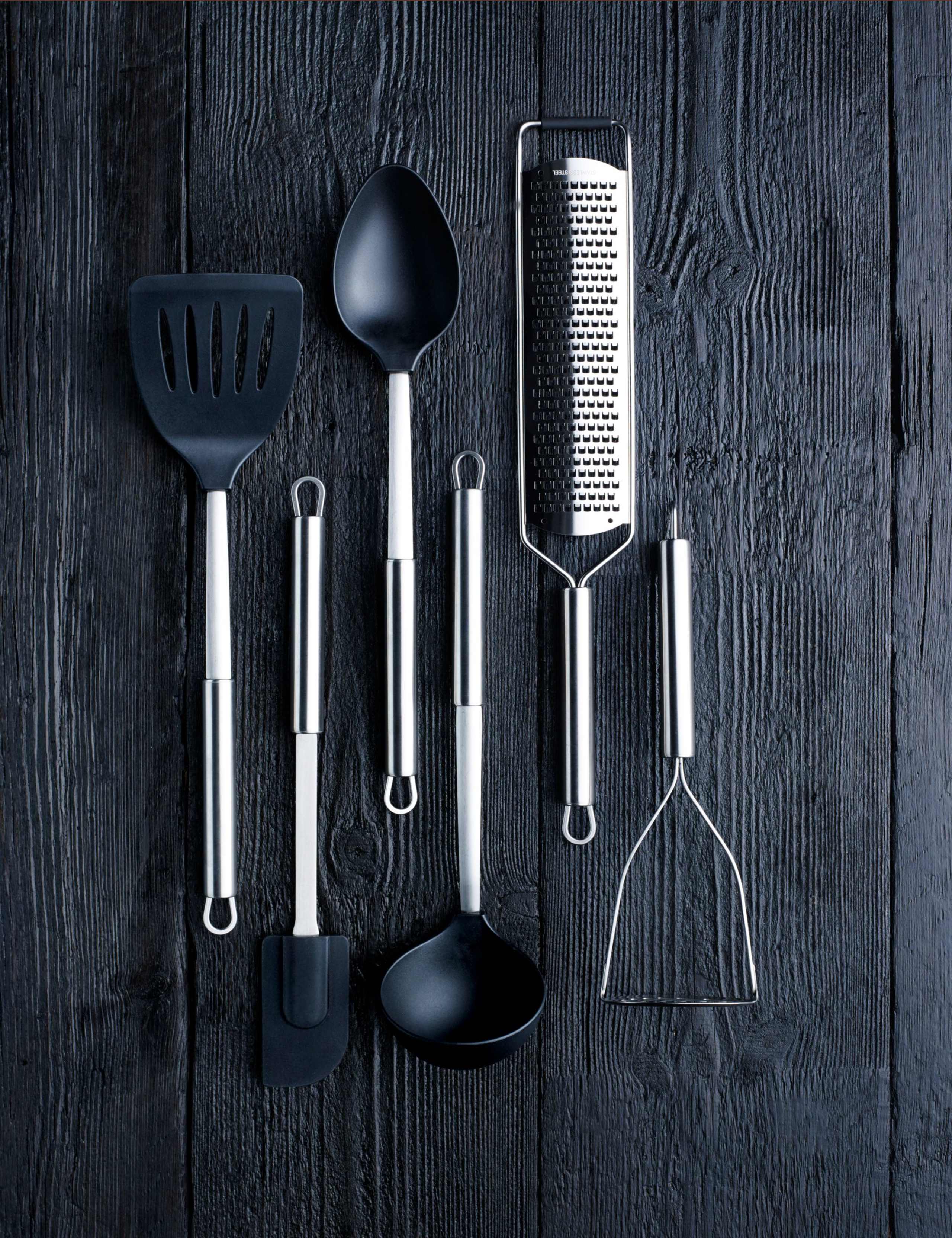 Stainless steel zester grater with silicone base and hanging loop (British brand)
