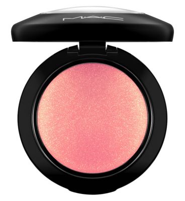 MAC Mineralize Blush GOODS Boots petal power  