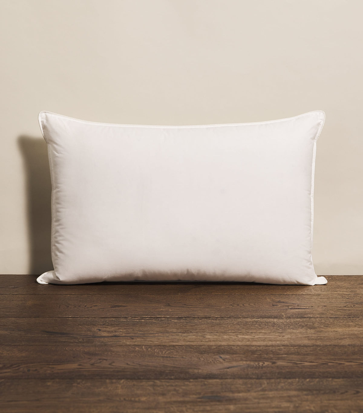 Harrods of London Down A1-Grade Standard Pillow 50cm x 75cm, UK version