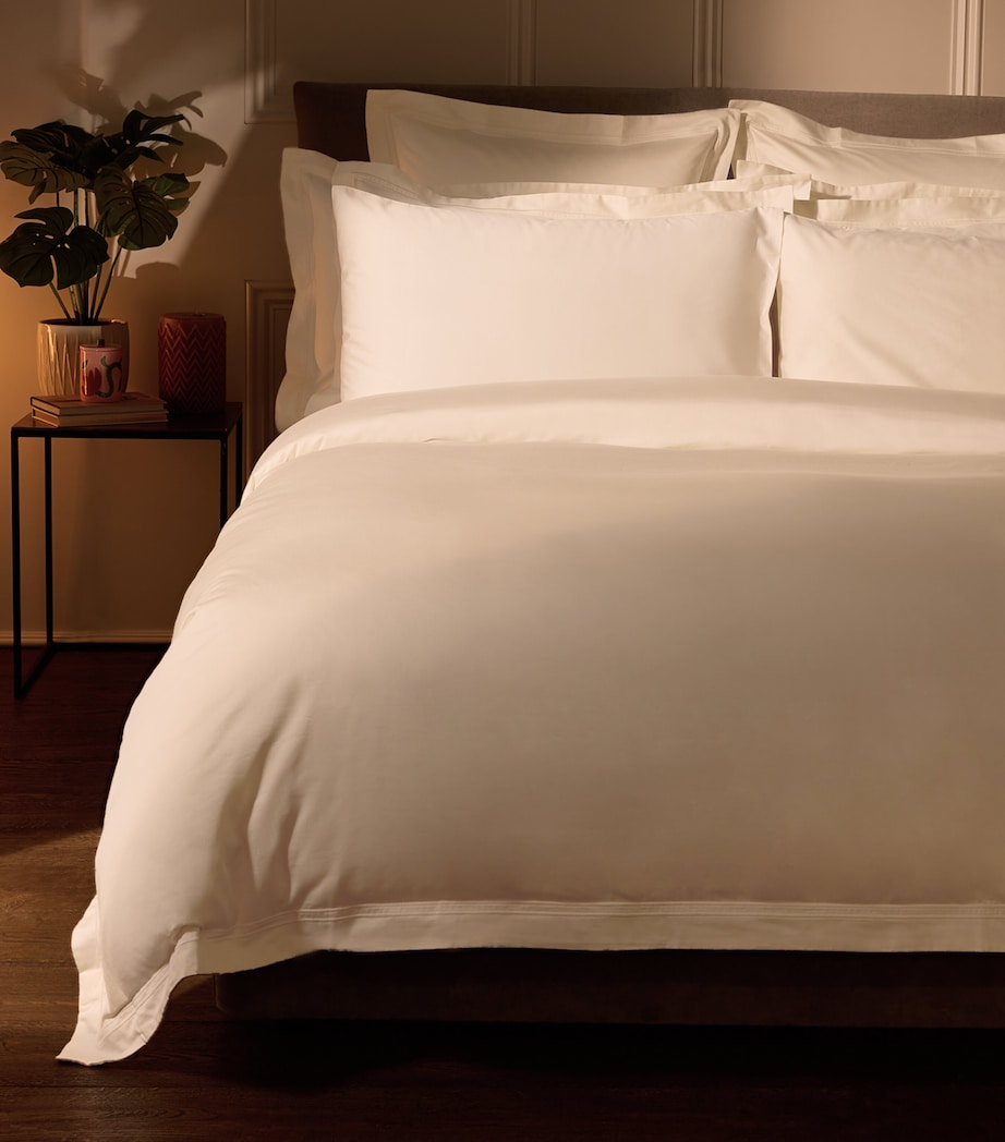 Harrods of London Super King flat sheet 270x300cm, UK version
