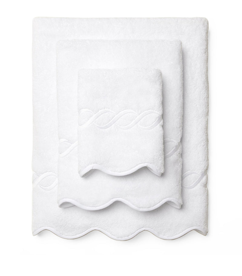 Pratesi Treccia hand towel 50cm x 75cm, imported from the UK