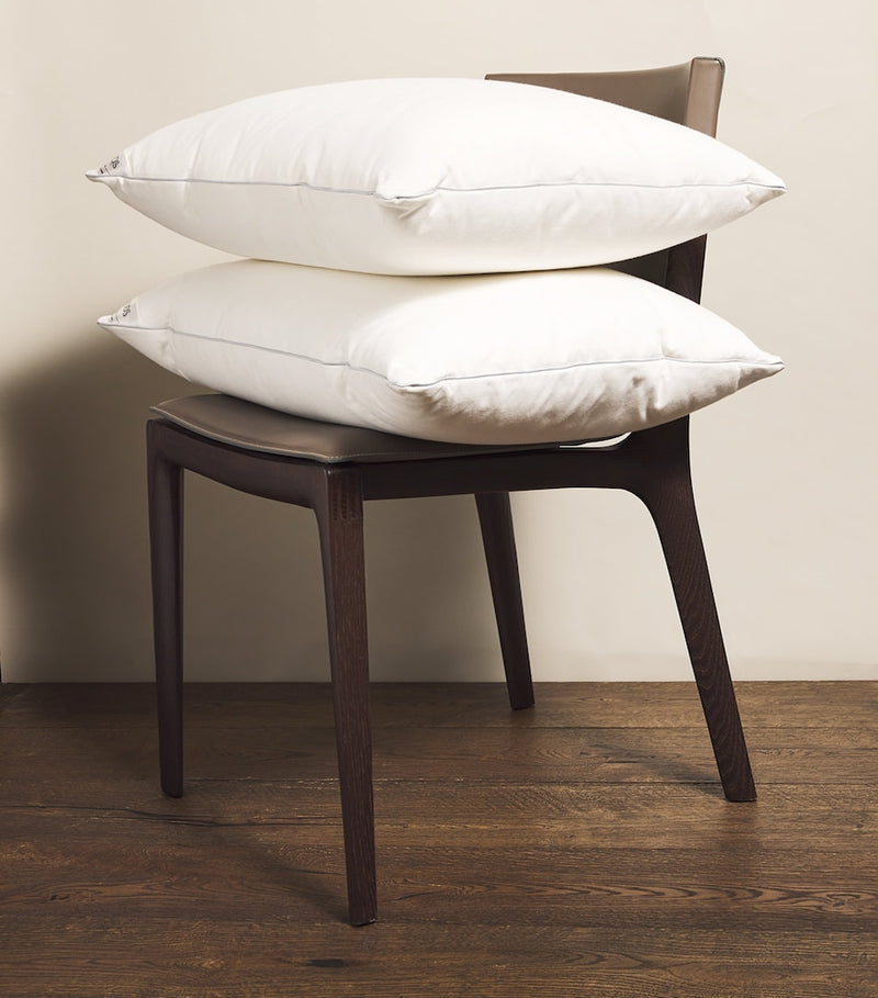 Harrods of London Extra-Firm Side Sleeper Pillow 50cm x 75cm, UK version