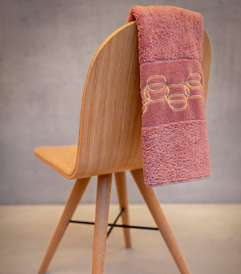 Abyss & Habidecor Palacio guest towel 40cm x 75cm, imported from the UK