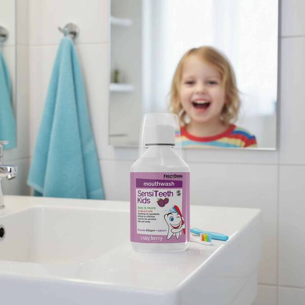 FrezyDerm Sensiteeth Kids Mouthwash 250ml (British brand)