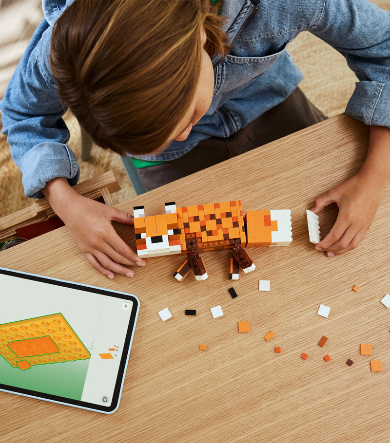 Lego Minecraft The Fox toy, UK version