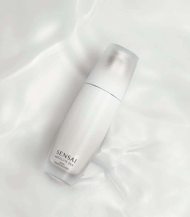Sensai Absolute Silk Micro Essence-In-Lotion face lotion 125ml (British brand)
