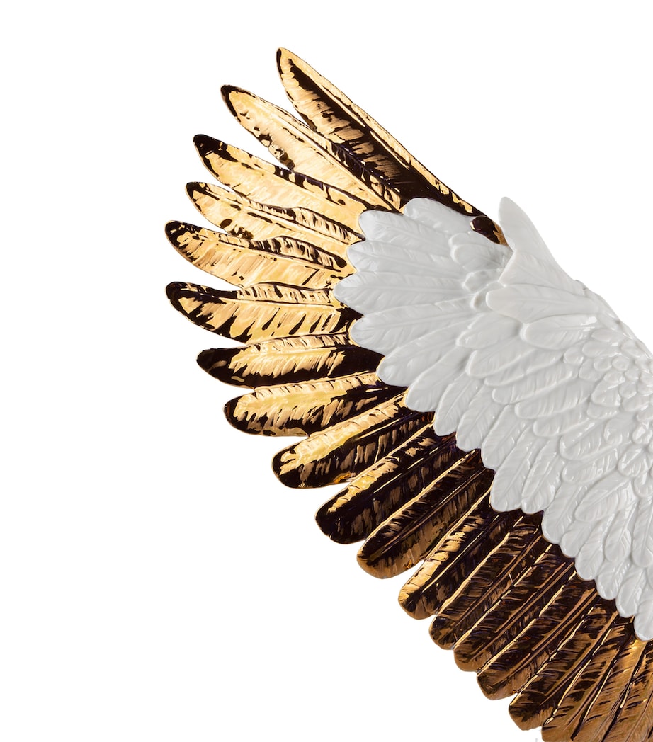 Lladró porcelain freedom eagle figure, approx. 48cm high, UK version