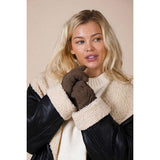 SVNX touch screen cable knit gloves in black (British brand)