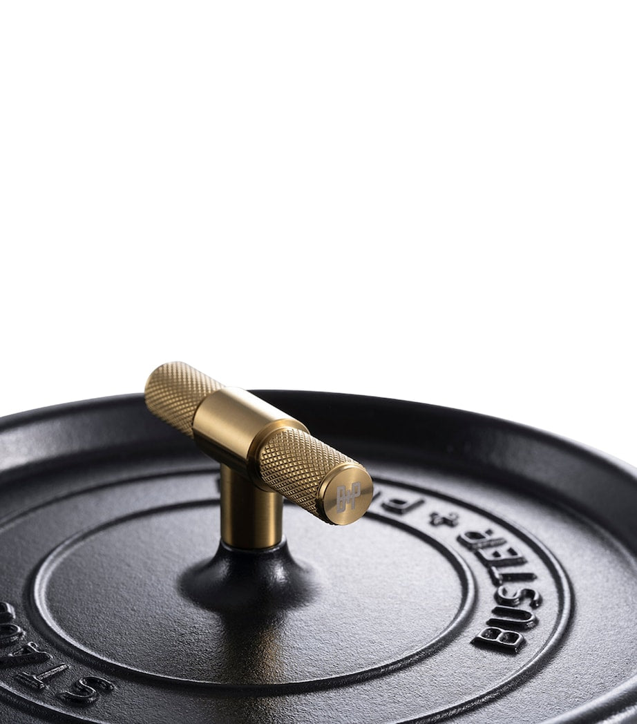 Staub cocotte with brass knob 24cm - British product