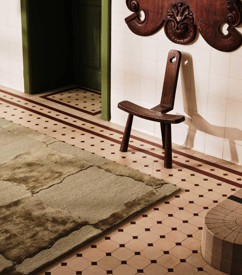 Rug Company Arwen Moss rug 2.44m x 3.05m, imported from the UK