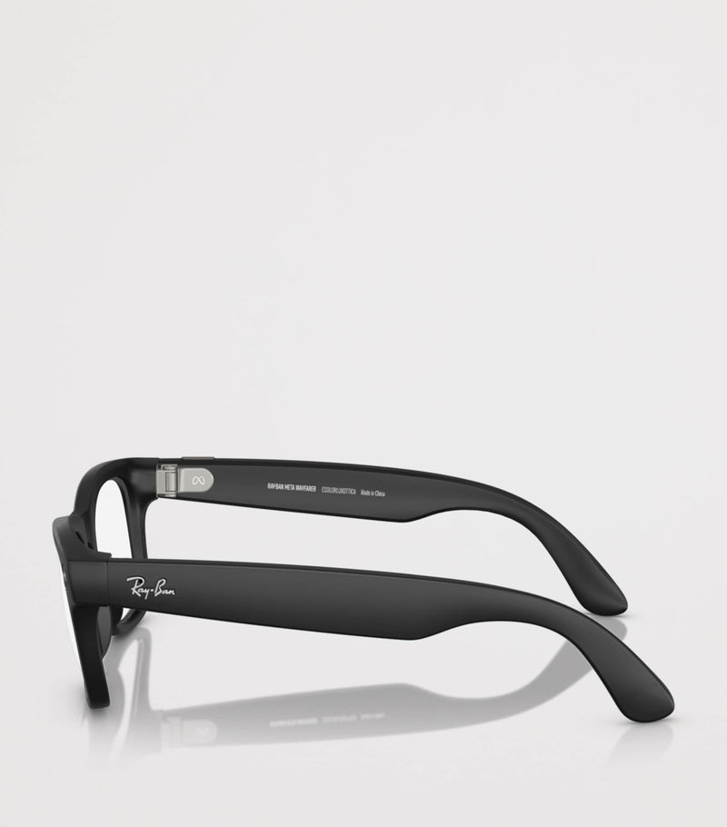 Ray-Ban Meta Headliner smart sunglasses with transition lenses - British product