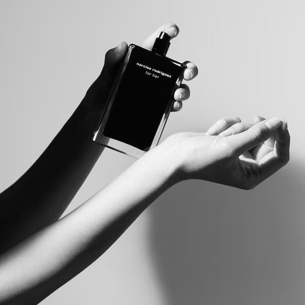 Narciso Rodriguez For Her Eau de Toilette 50ml, imported from the UK