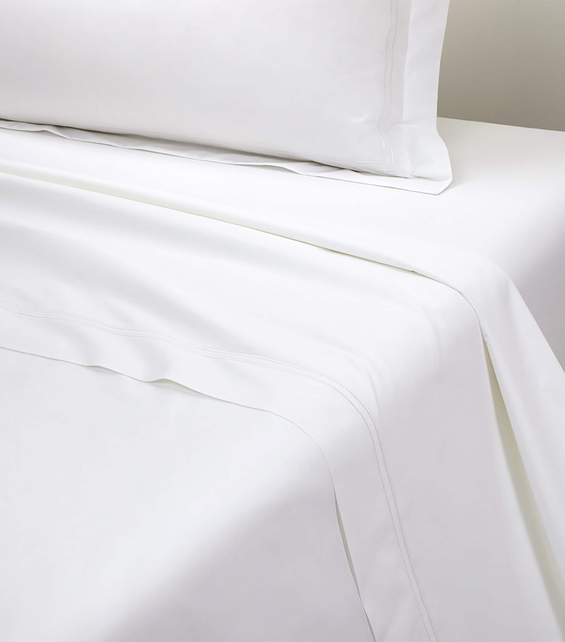 Yves Delorme Duo Blanc flat sheet 240cm x 295cm (British brand)