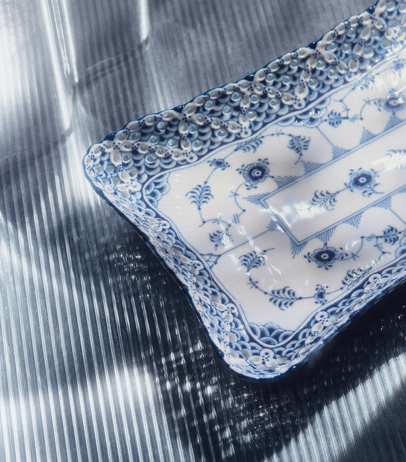 Royal Copenhagen Blue Fluted dish 23cm, imported from the UK