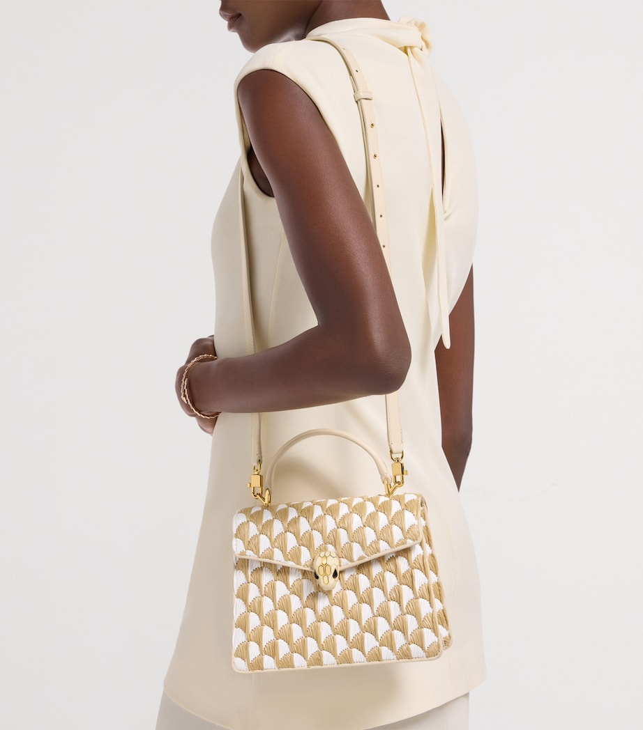 Bvlgari Serpenti Forever Henkeltasche mittel Calla Raffia - Britisches Produkt