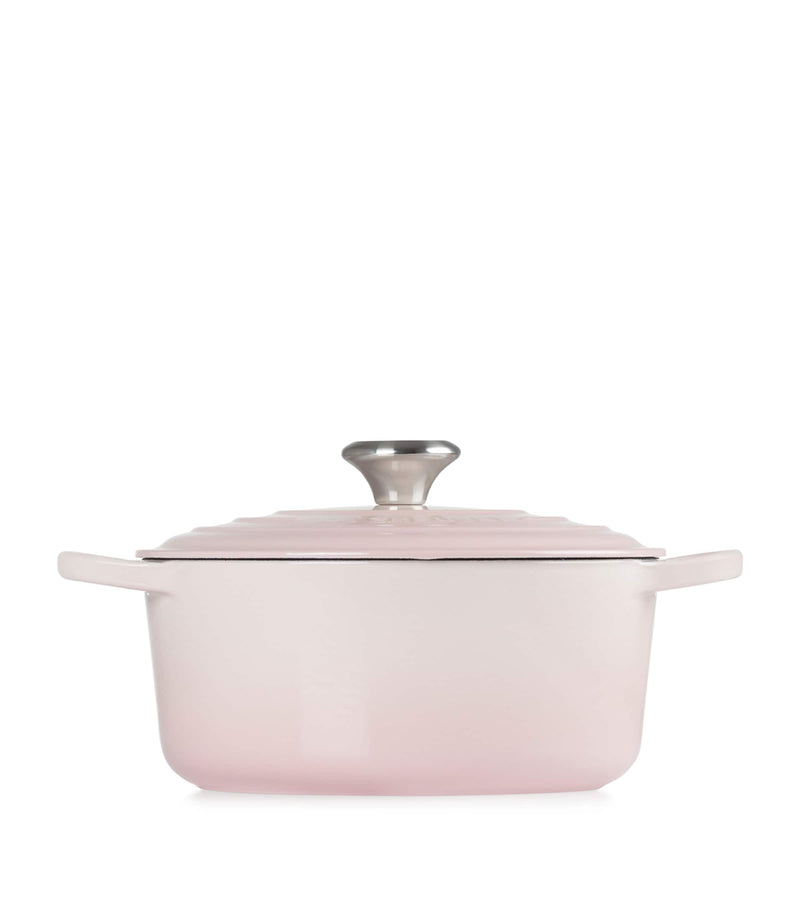 Le Creuset cast iron round casserole dish 24cm, UK version