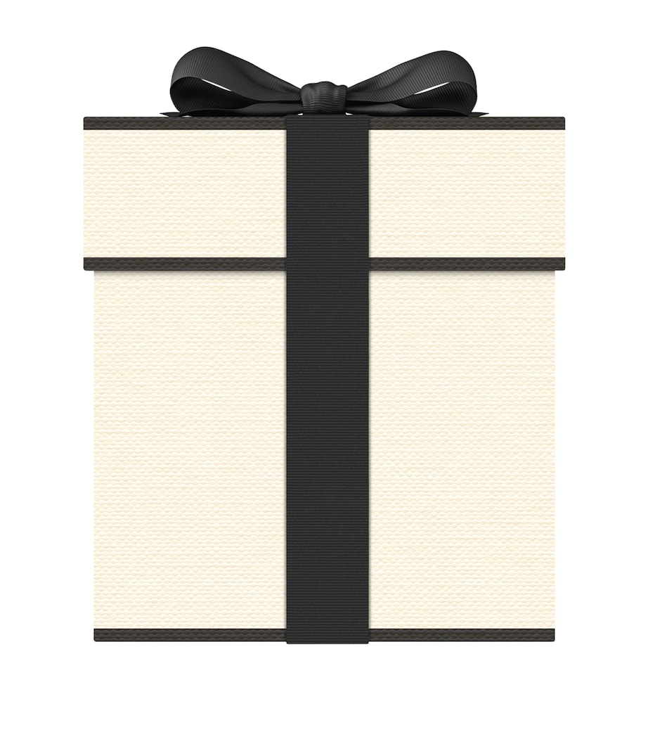 Jo Malone London Velvet Rose & Oud Intense Classic Candle 200g, UK version