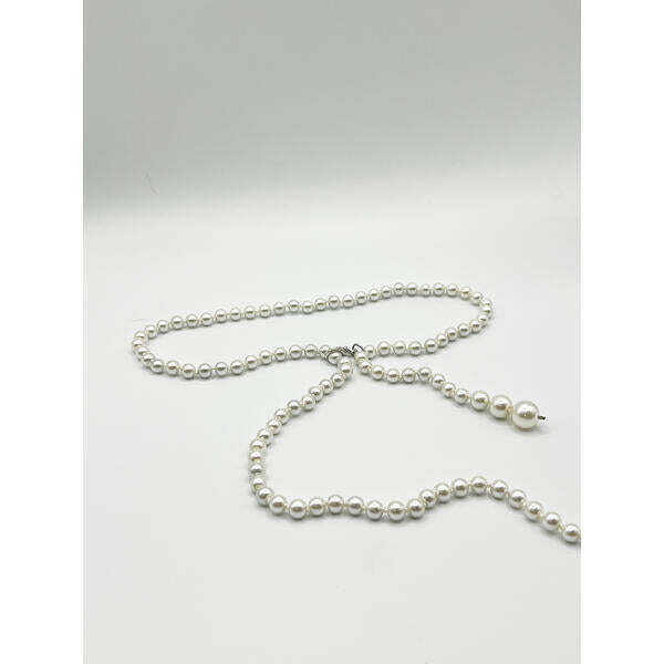 SVNX pearl chain belt in silver with imitation pearls (British brand)