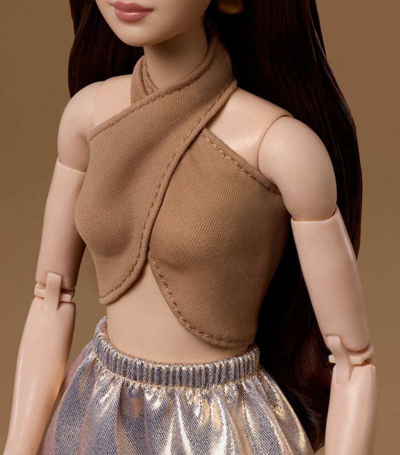 Barbie doll Basics Model 06 33cm (British brand)