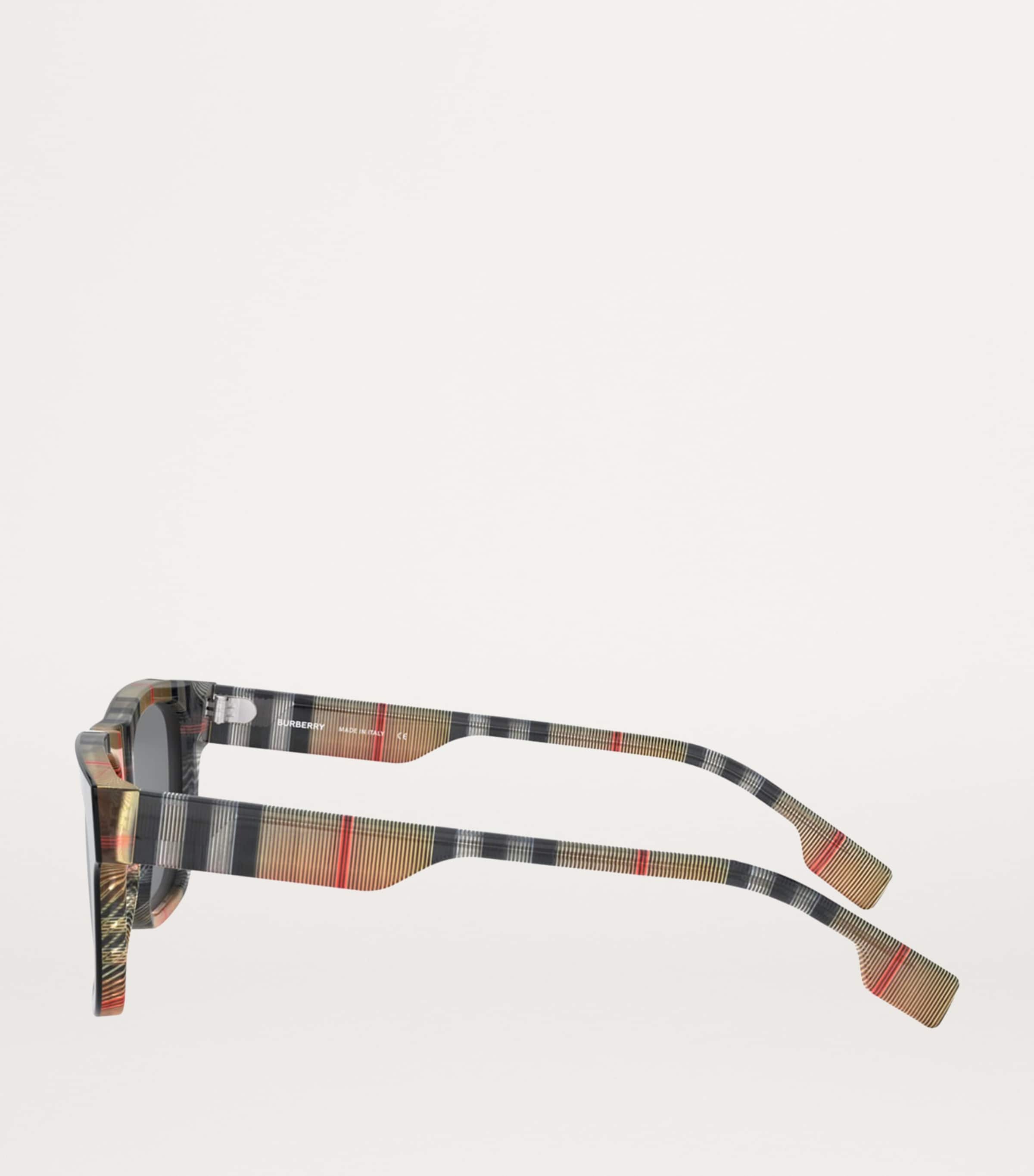 Burberry acetate square sunglasses - British product