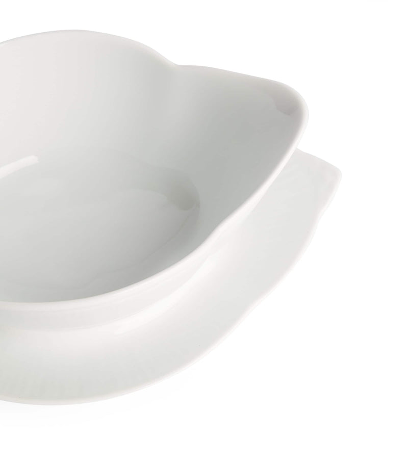 Royal Copenhagen white fluted sauce boat 550ml, imported from the UK