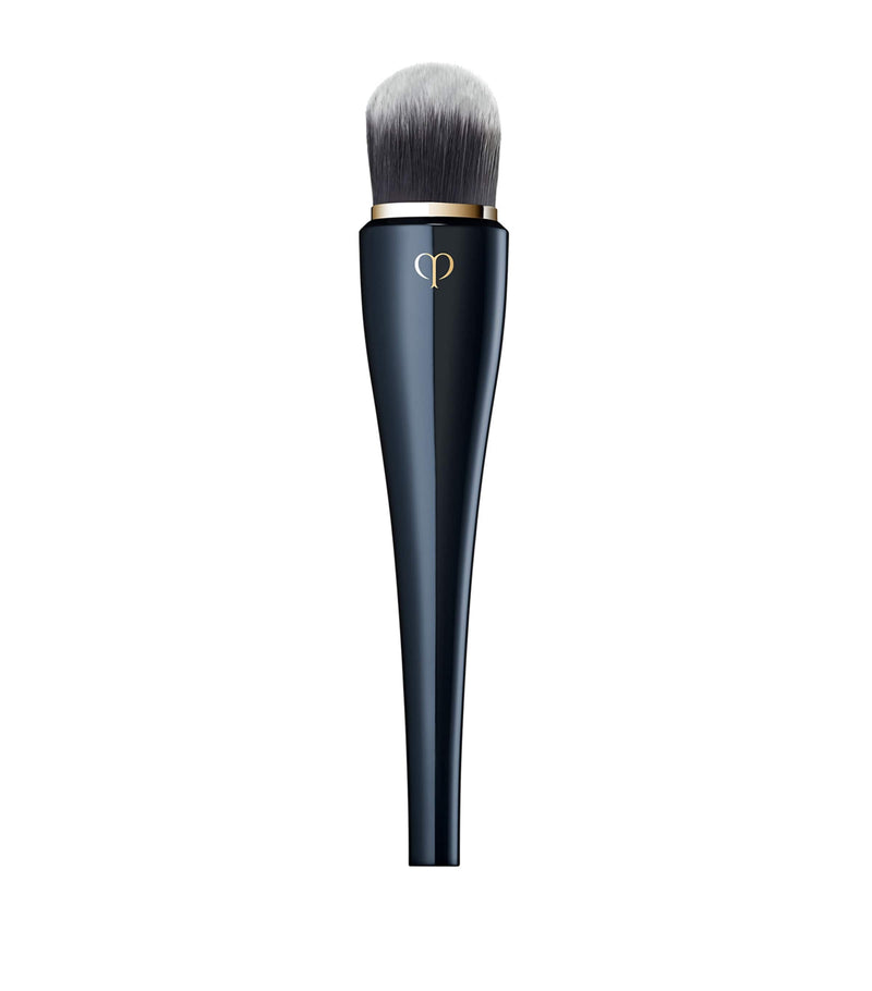 Clé de Peau Beauté light coverage foundation brush - British product