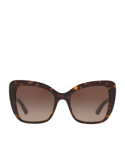 Zeitlose Sonnenbrille in Goldoptik mit Rahmen aus recyceltem Acetat